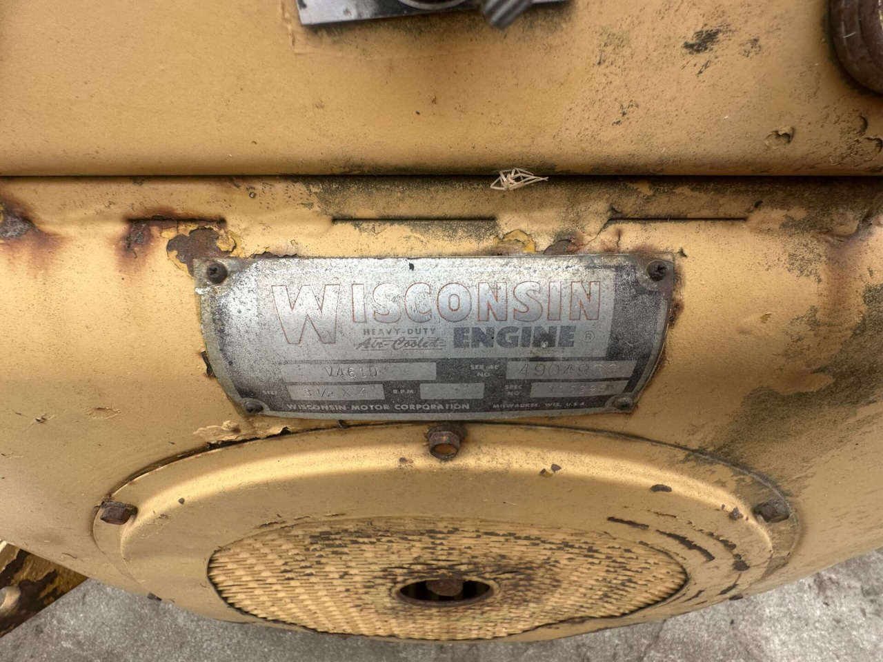 WISCONSIN ENGINE V461D poboczarka - Escrêiper: foto 4 WISCONSIN ENGINE V461D poboczarka - Escrêiper: foto 4