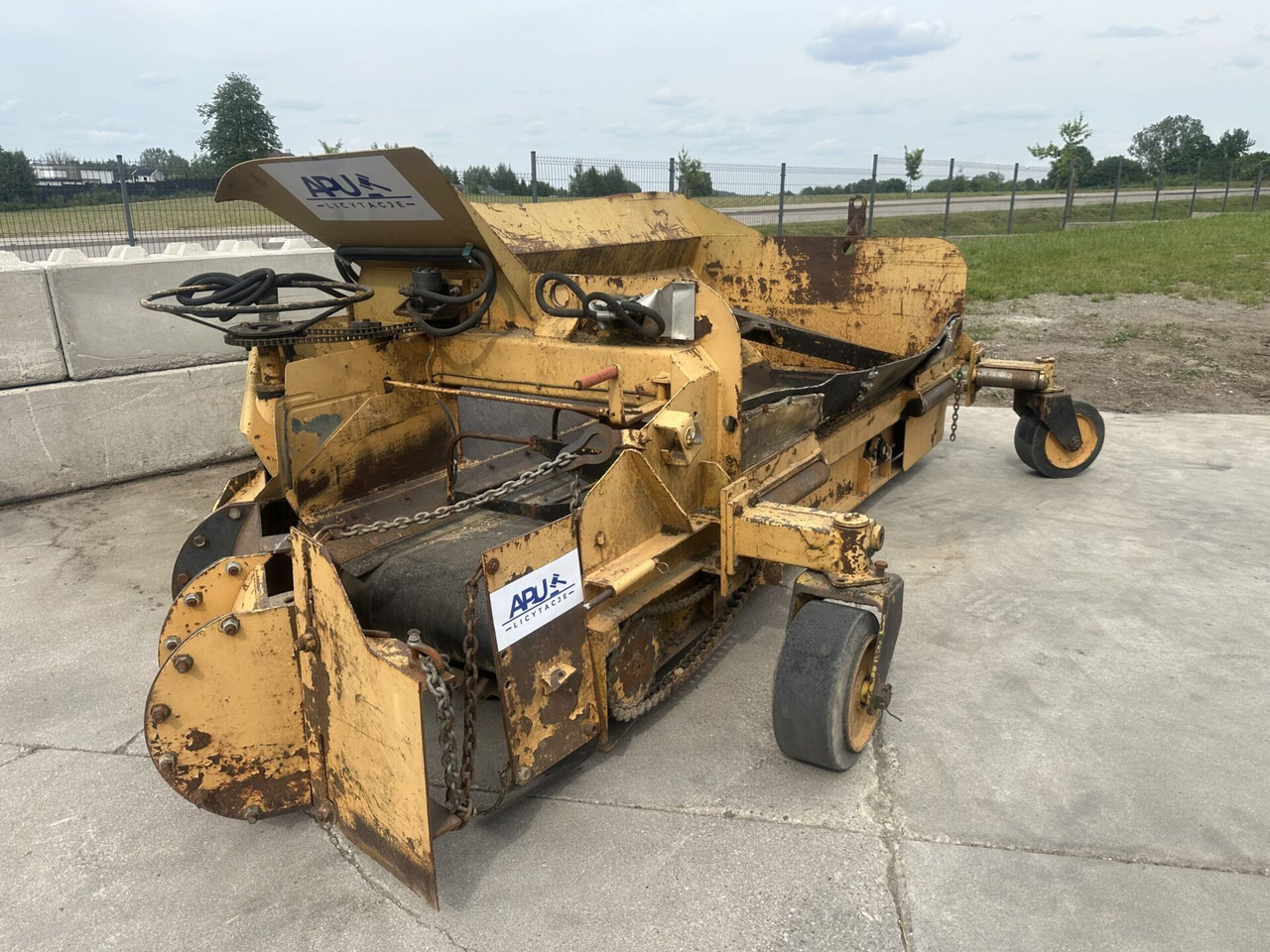 WISCONSIN ENGINE V461D poboczarka - Escrêiper: foto 1 WISCONSIN ENGINE V461D poboczarka - Escrêiper: foto 1