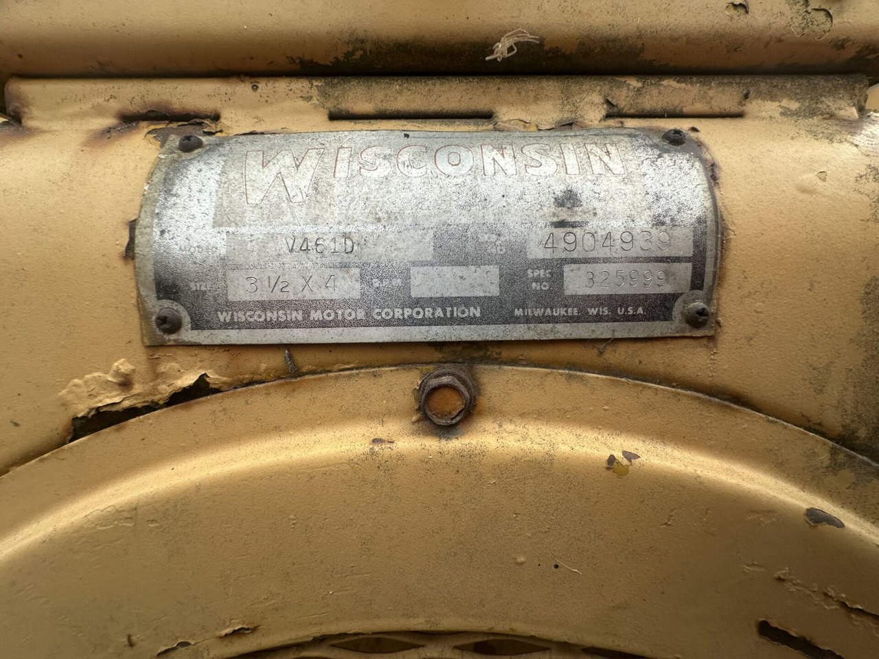 WISCONSIN ENGINE V461D poboczarka - Escrêiper: foto 2 WISCONSIN ENGINE V461D poboczarka - Escrêiper: foto 2