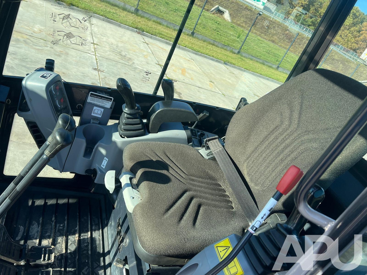 Mini koparka KUBOTA KX018-4 - Mini escavadeira: foto 5 Mini koparka KUBOTA KX018-4 - Mini escavadeira: foto 5