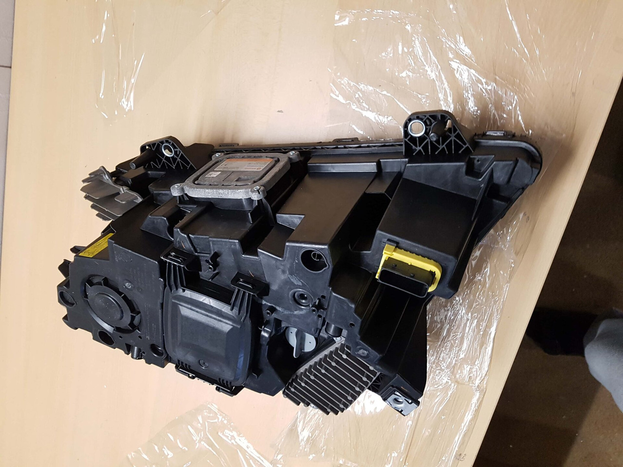 COMPLETE SET VOOR VOLVO FH4 (FH16 LOOK) DEPO XENON KOPLAMPEN + MISTLAMPEN LINKS EN RECHTS. 000126 - Farol nevoeiro para Camião: foto 4 COMPLETE SET VOOR VOLVO FH4 (FH16 LOOK) DEPO XENON KOPLAMPEN + MISTLAMPEN LINKS EN RECHTS. 000126 - Farol nevoeiro para Camião: foto 4