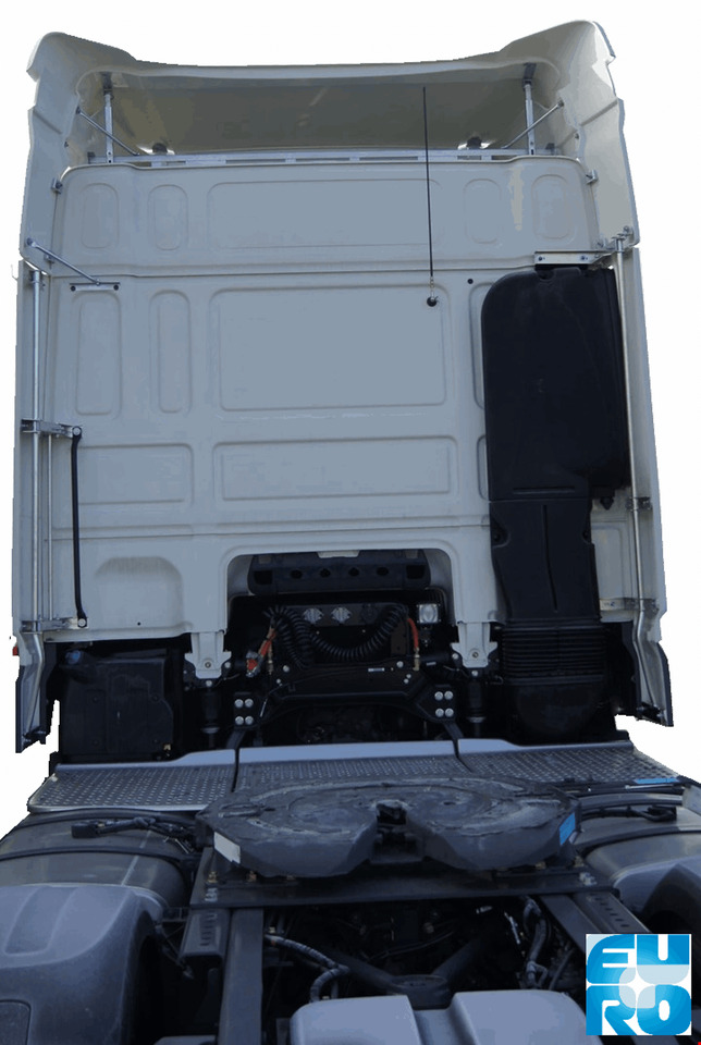 DAF XF 106 SC CABINE SPOILERSET KLAPGEDEELDE LINKS KLEUR H3279 000052 - Cabine para Camião: foto 3 DAF XF 106 SC CABINE SPOILERSET KLAPGEDEELDE LINKS KLEUR H3279 000052 - Cabine para Camião: foto 3