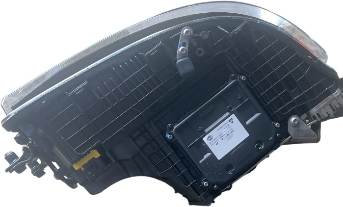 SCANIA NGS LED KOPLAMP LINKERKANT NIEUW HELLA | 2674390H - Farol dianteira para Camião: foto 4 SCANIA NGS LED KOPLAMP LINKERKANT NIEUW HELLA | 2674390H - Farol dianteira para Camião: foto 4