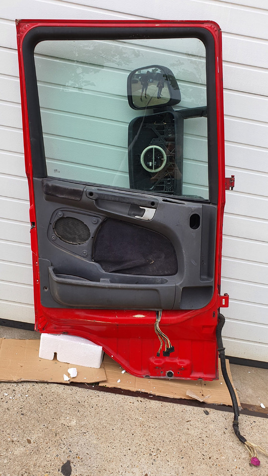 Scania G/R CABINE PORTIER LINKS 1476534U - Porta e peças para Camião: foto 4 Scania G/R CABINE PORTIER LINKS 1476534U - Porta e peças para Camião: foto 4