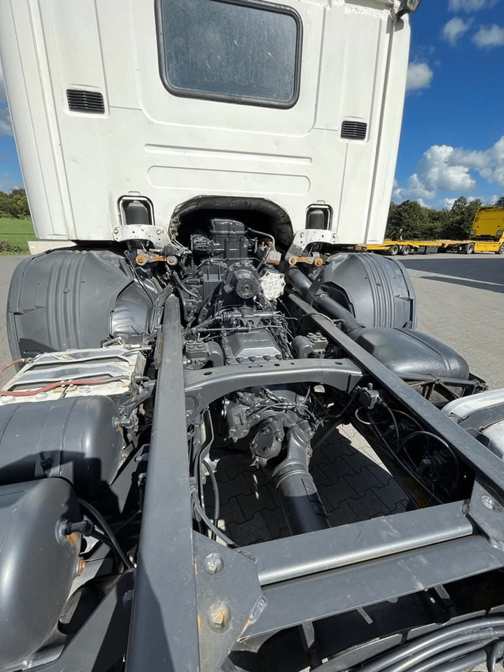 Scania Scania P124 360 1998 6x4 - Tractor: foto 4 Scania Scania P124 360 1998 6x4 - Tractor: foto 4
