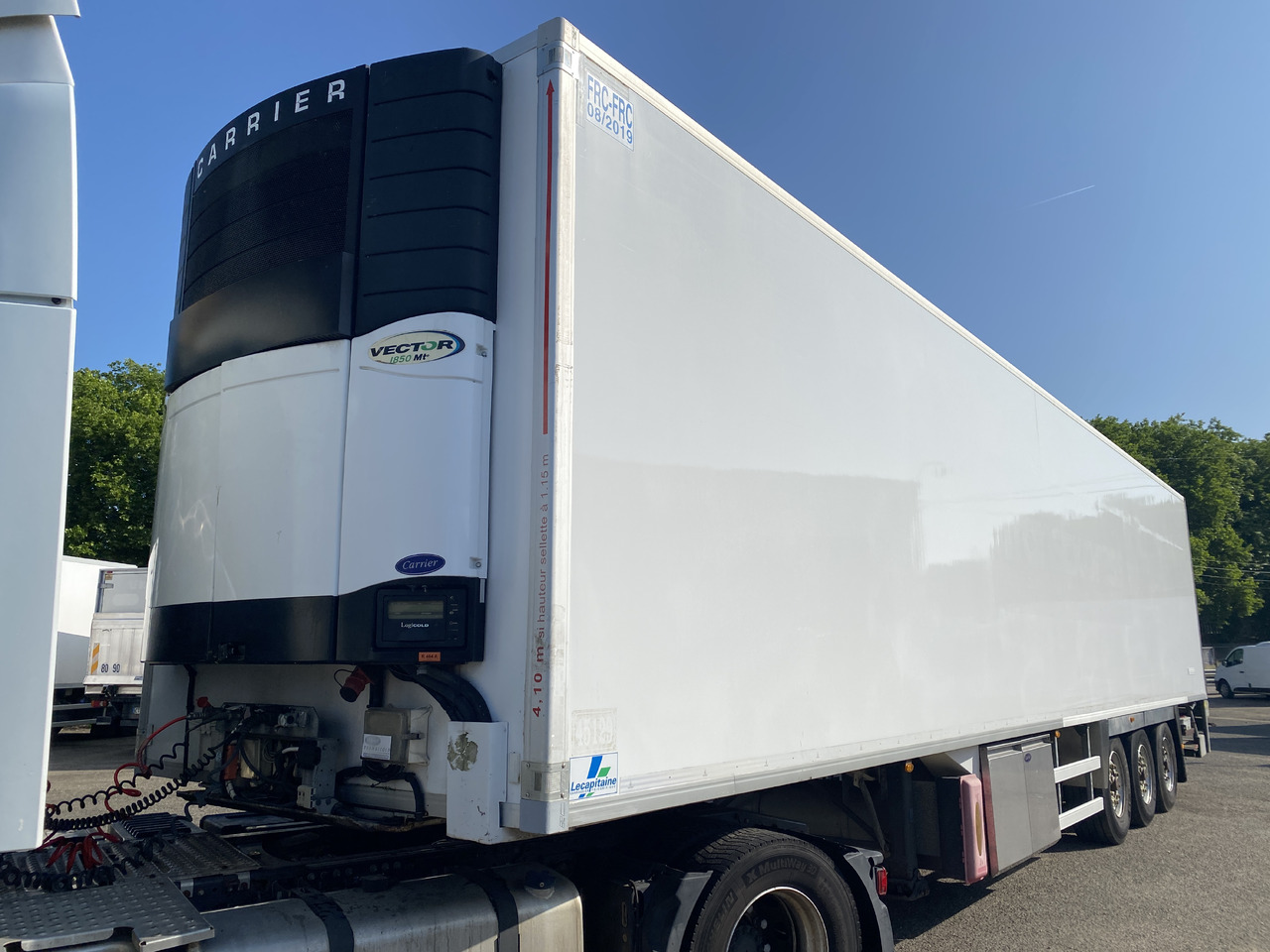 FRUEHAUF frigo - Semi-reboque frigorífico: foto 1 FRUEHAUF frigo - Semi-reboque frigorífico: foto 1