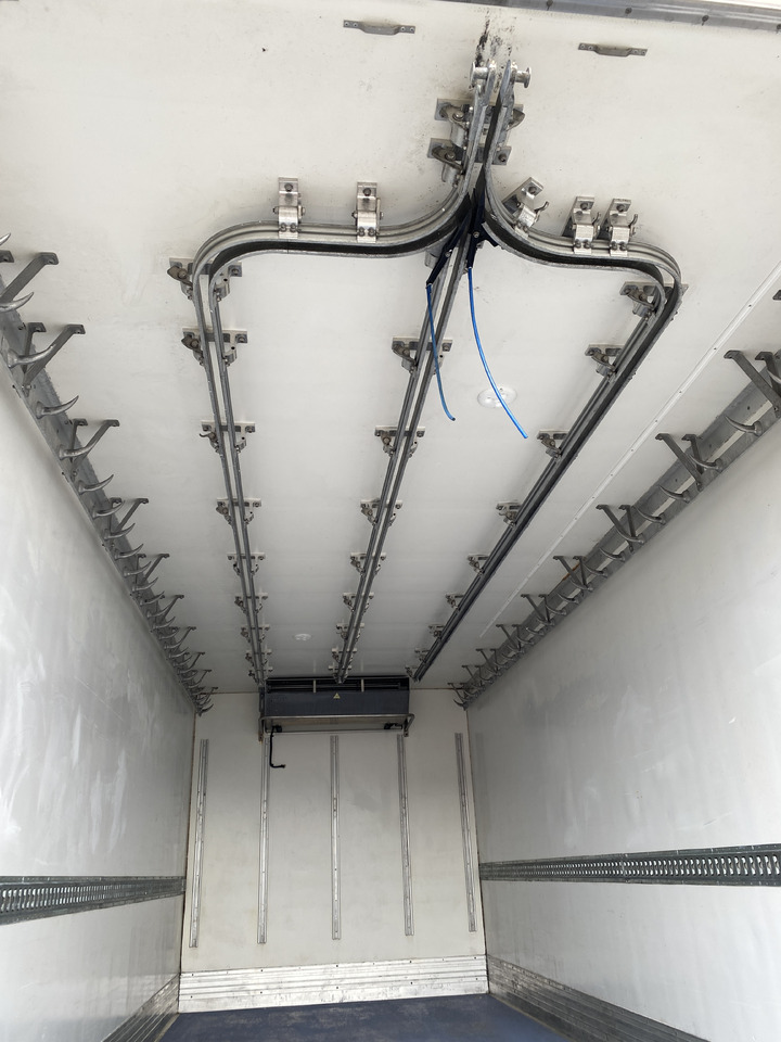 RENAULT D16 - Camião frigorífico: foto 5 RENAULT D16 - Camião frigorífico: foto 5