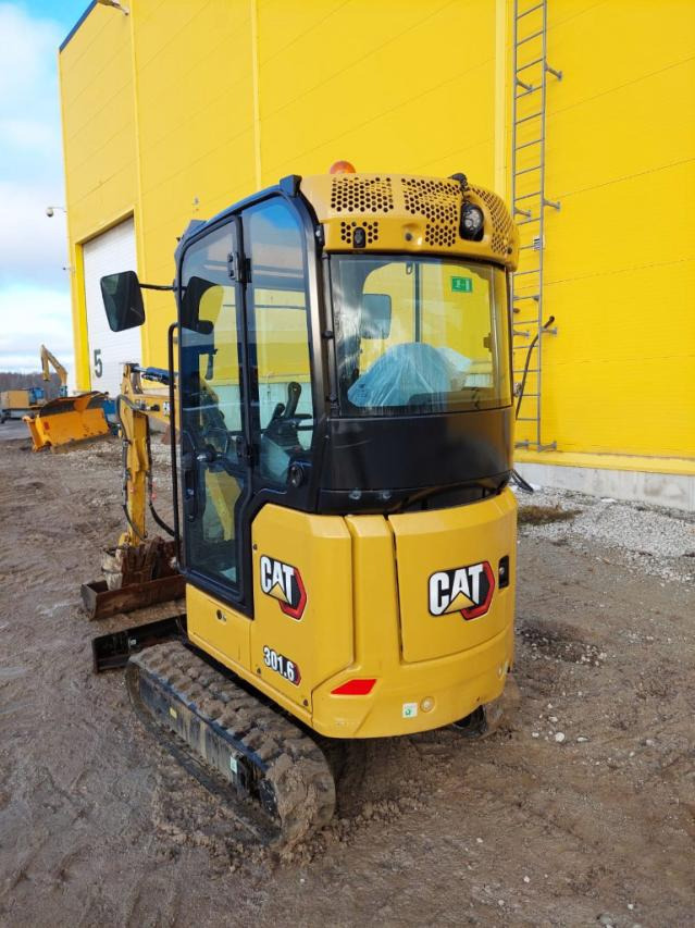 CATERPILLAR 301.6 - Mini escavadeira: foto 3 CATERPILLAR 301.6 - Mini escavadeira: foto 3