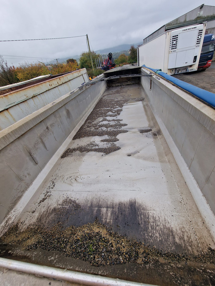 2006 Dennison Bulk Tipping Trailer - Semi-reboque basculante: foto 4 2006 Dennison Bulk Tipping Trailer - Semi-reboque basculante: foto 4