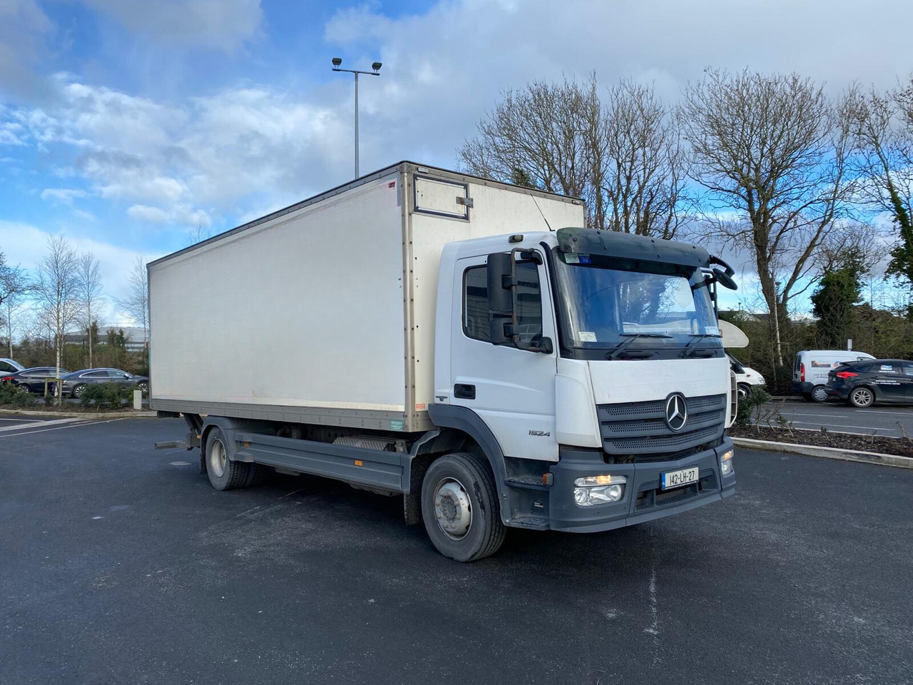 2014 Mercedes Atego 1524 - Camião furgão: foto 1 2014 Mercedes Atego 1524 - Camião furgão: foto 1