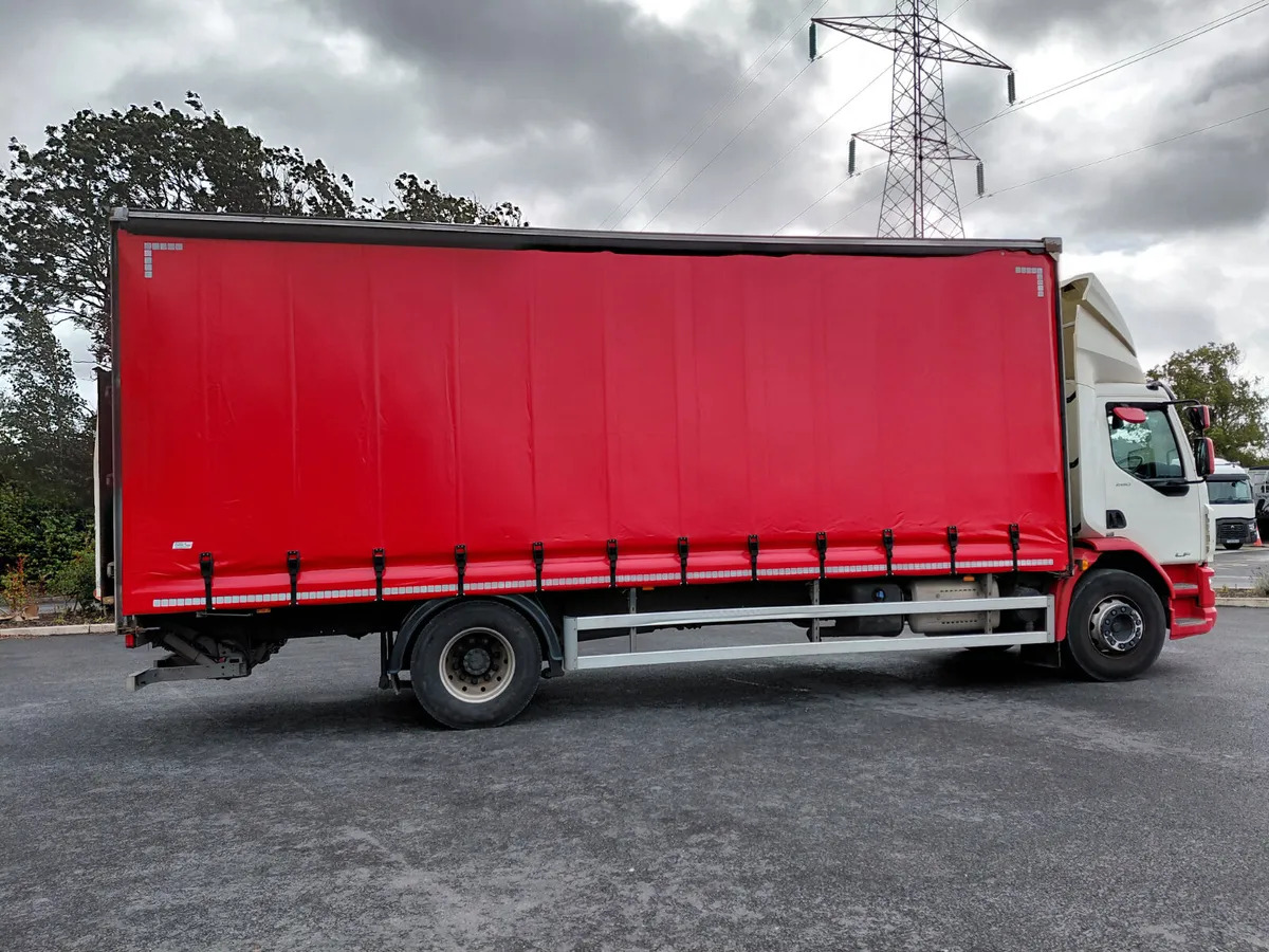 2020 DAF 260 HP AUTO CURTAINSIDER - Camião de lona: foto 5 2020 DAF 260 HP AUTO CURTAINSIDER - Camião de lona: foto 5