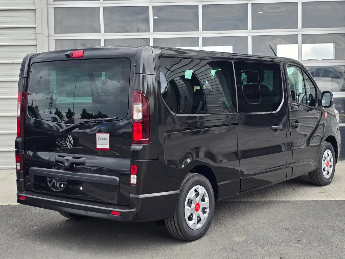 2025 Renault Trafic Combi 170BHP Auto - Carrinha cabine dupla: foto 5 2025 Renault Trafic Combi 170BHP Auto - Carrinha cabine dupla: foto 5
