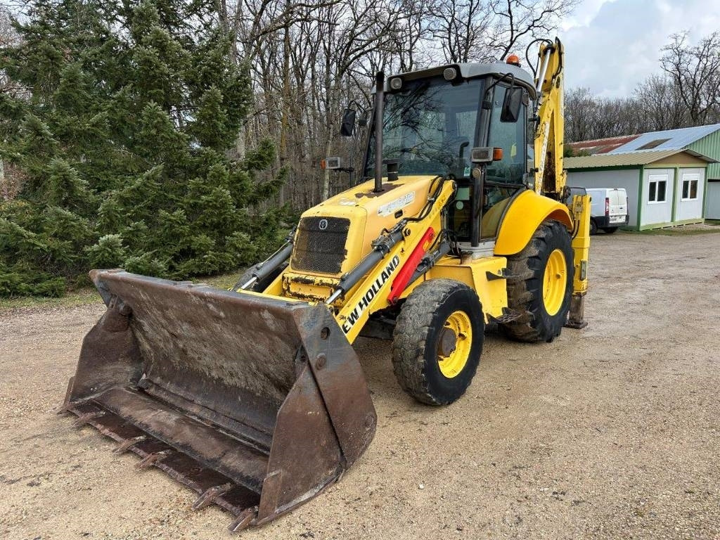 New Holland LB 95 B-4 PT - Retroescavadeira: foto 2 New Holland LB 95 B-4 PT - Retroescavadeira: foto 2