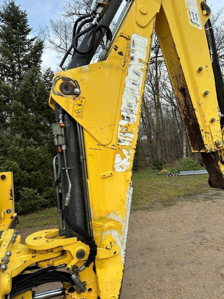 New Holland LB 95 B-4 PT - Retroescavadeira: foto 5 New Holland LB 95 B-4 PT - Retroescavadeira: foto 5