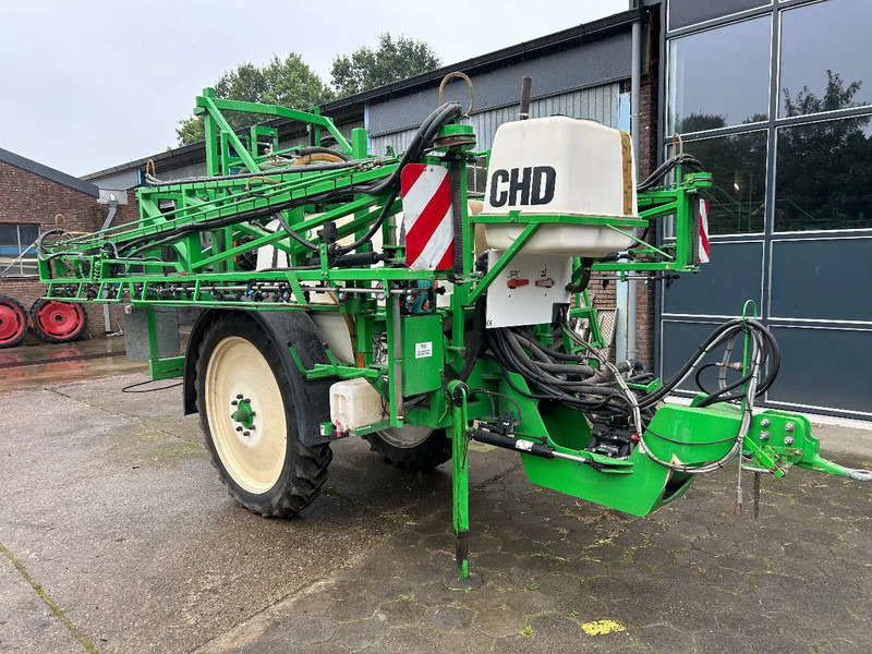 CHD veldspuit U1827 - Pulverizador de arrastar: foto 1 CHD veldspuit U1827 - Pulverizador de arrastar: foto 1