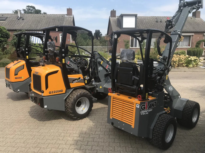 Giant Giant G1200 tele / G2300 HD / G2200 E - Carregadora articulada: foto 5 Giant Giant G1200 tele / G2300 HD / G2200 E - Carregadora articulada: foto 5