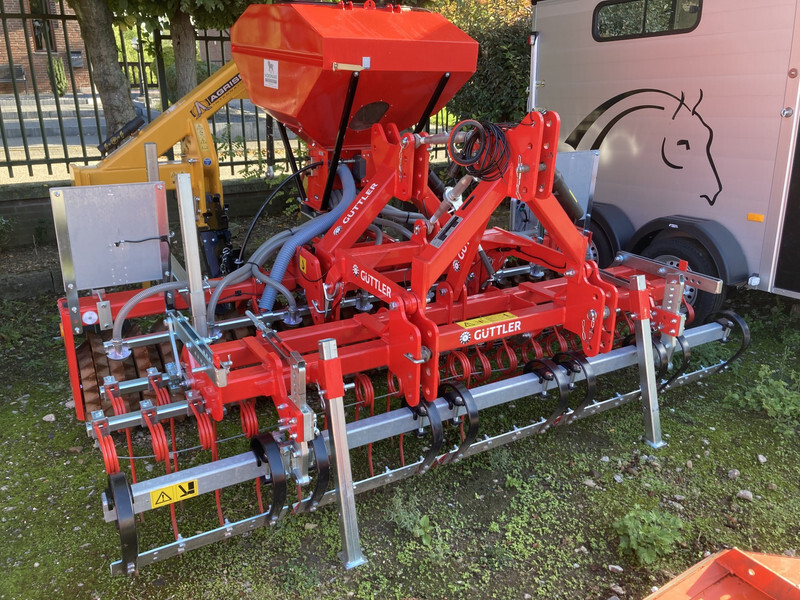 Guttler Greenmaster 300 - Máquina para semear: foto 1 Guttler Greenmaster 300 - Máquina para semear: foto 1