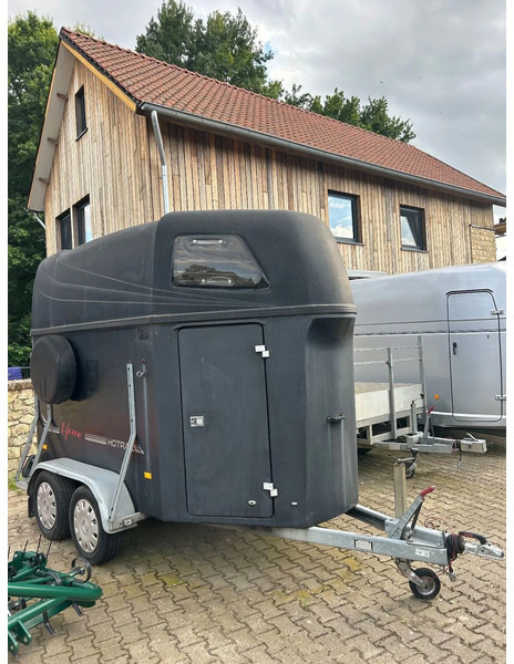 Hotrarijs Hotra E-force 2-Paards polyester trailer - Reboque para cavalos: foto 2 Hotrarijs Hotra E-force 2-Paards polyester trailer - Reboque para cavalos: foto 2