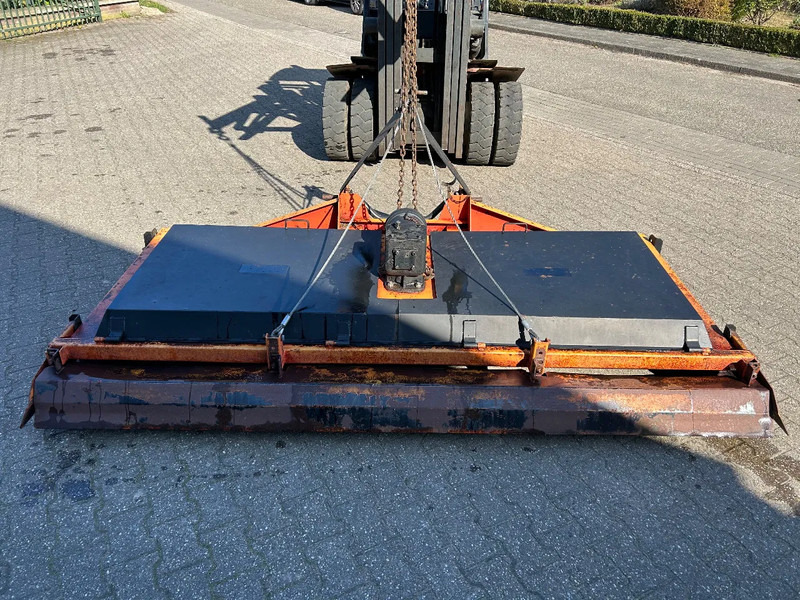 Onbekend Weidebloter 275 cm - Gadanheira: foto 5 Onbekend Weidebloter 275 cm - Gadanheira: foto 5