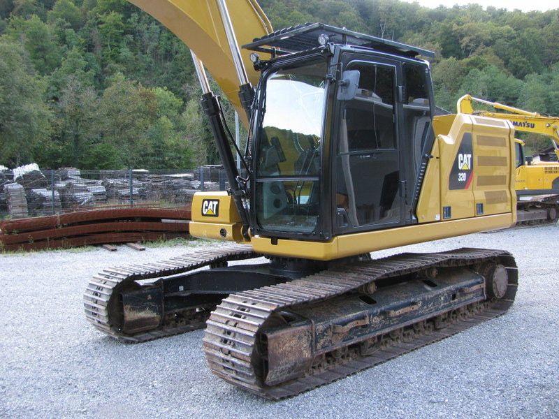 CATERPILLAR 320 with 3 buckets 6.815 houers - Escavadora de rastos: foto 2 CATERPILLAR 320 with 3 buckets 6.815 houers - Escavadora de rastos: foto 2