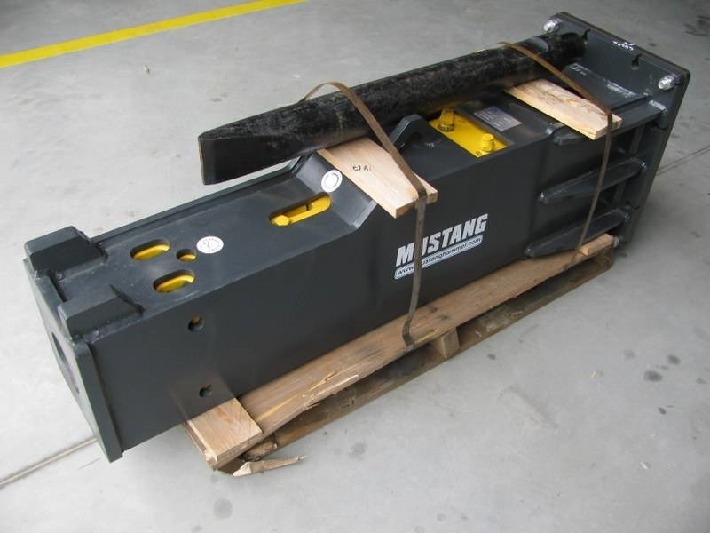Mustang HM1302 NOVO teža 800kg - Martelo hidráulico para Máquina de construção: foto 1 Mustang HM1302 NOVO teža 800kg - Martelo hidráulico para Máquina de construção: foto 1