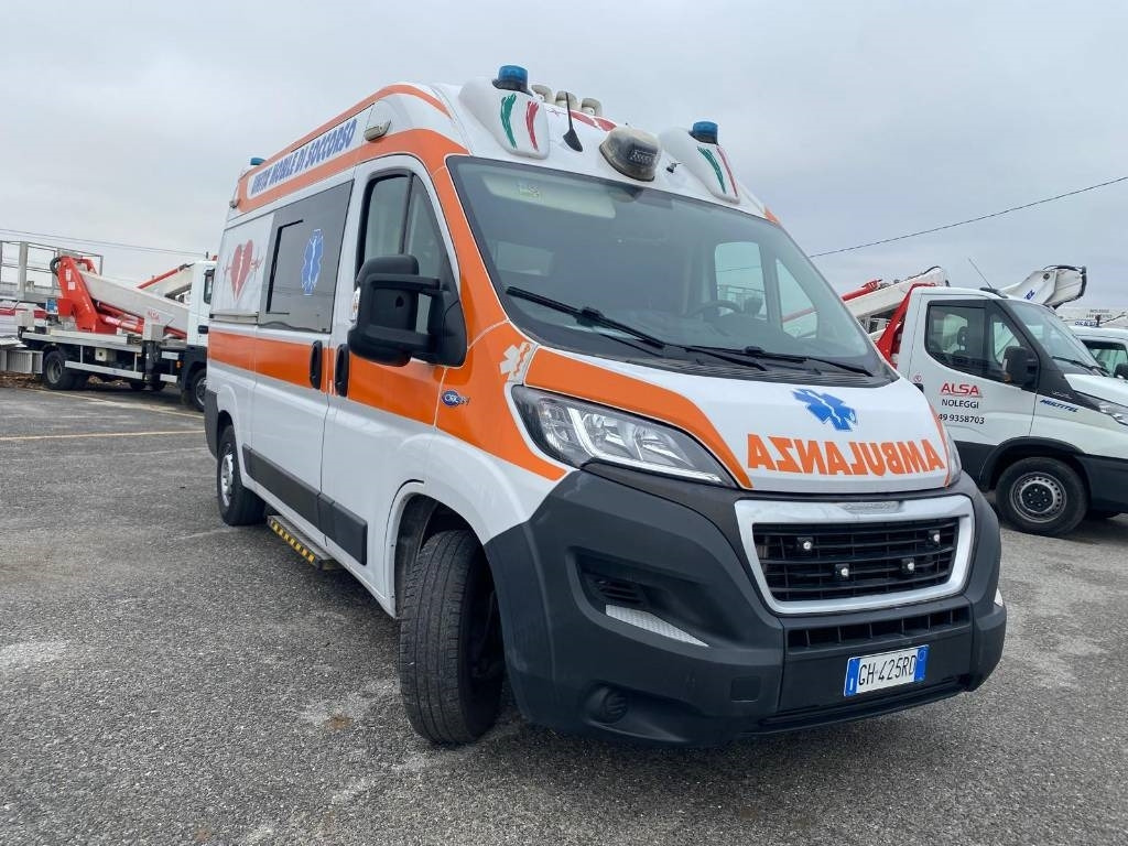 Fiat Ducato - Ambulância: foto 1 Fiat Ducato - Ambulância: foto 1