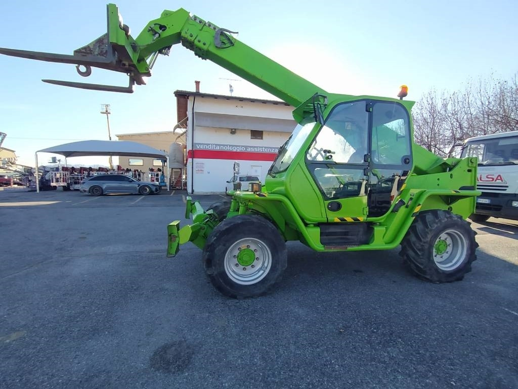 Merlo 38.14  - Empilhador telescópico: foto 1 Merlo 38.14  - Empilhador telescópico: foto 1