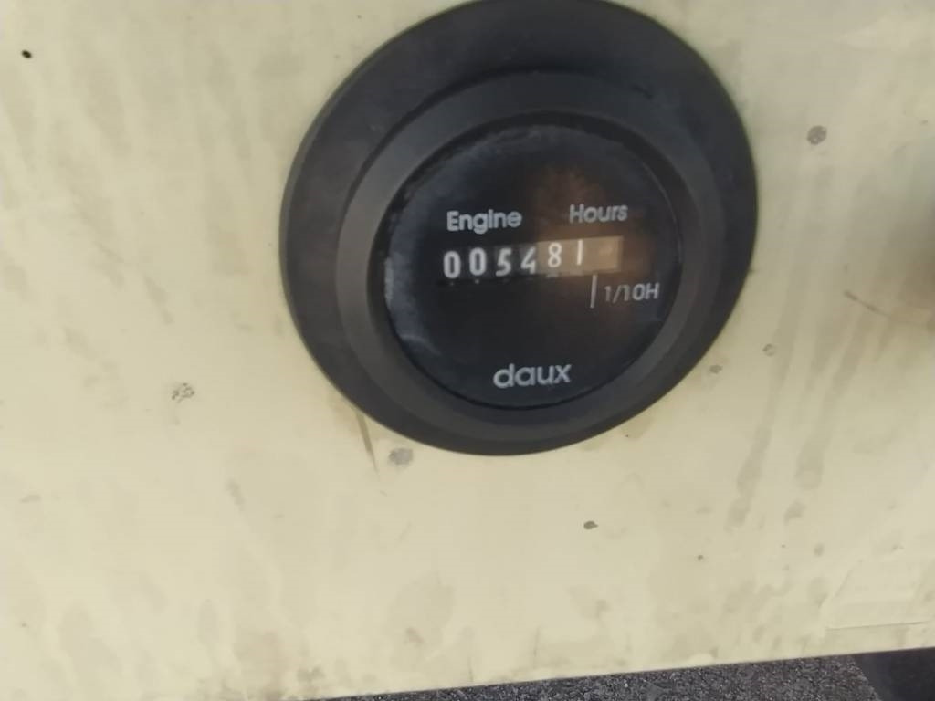 Multitel HX200 - Caminhão com plataforma aérea: foto 4 Multitel HX200 - Caminhão com plataforma aérea: foto 4