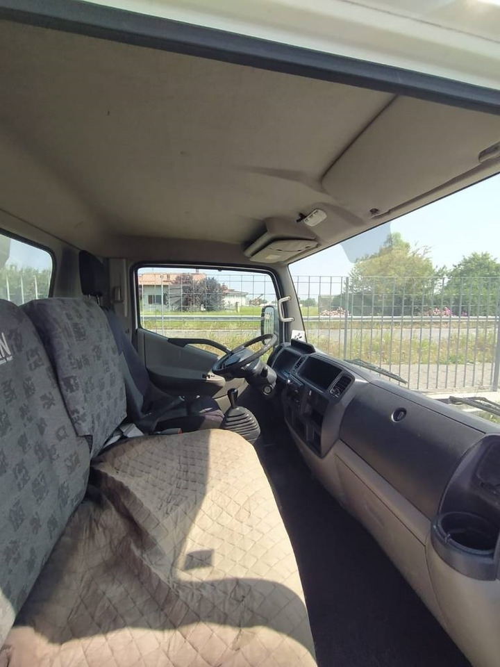 Multitel MT182 - Caminhão com plataforma aérea: foto 5 Multitel MT182 - Caminhão com plataforma aérea: foto 5