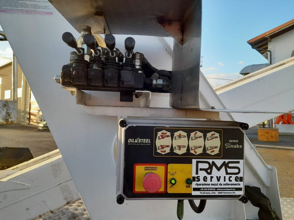 Caminhão com plataforma aérea Oil & Steel 189: foto 17