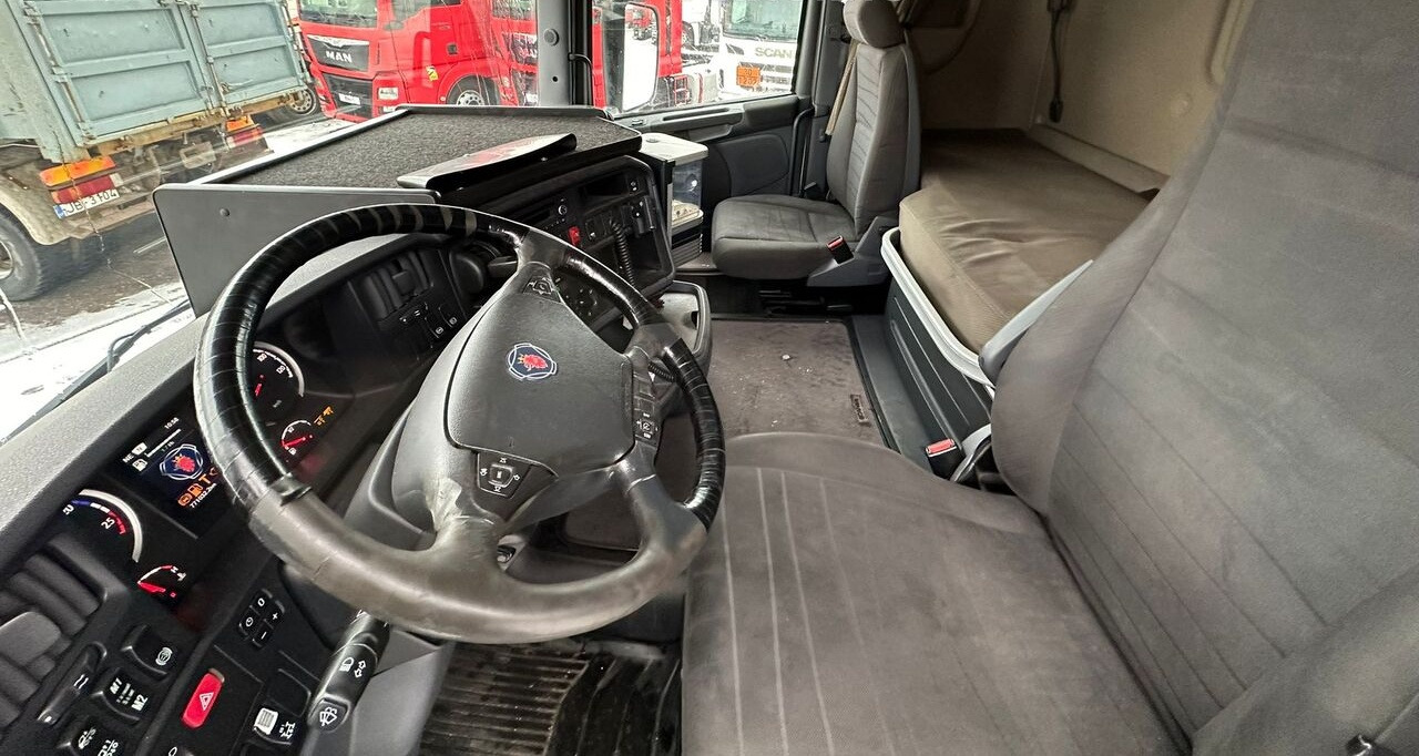 Scania R450 6x2 boogie, hydraulic - Tractor: foto 3 Scania R450 6x2 boogie, hydraulic - Tractor: foto 3