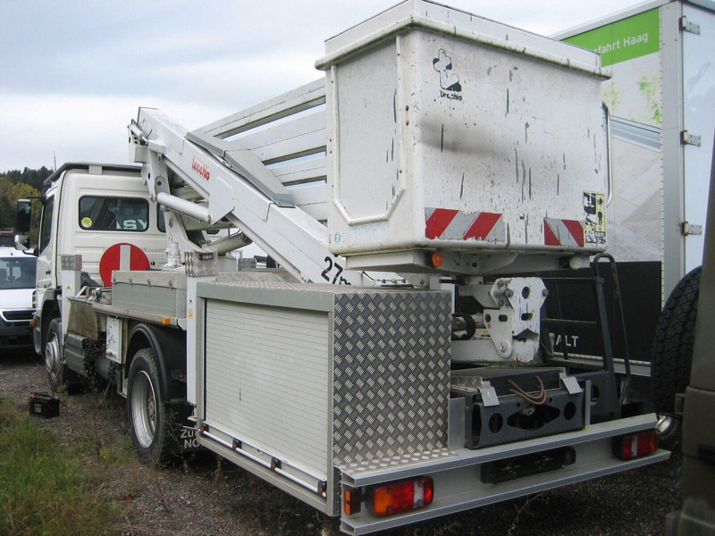 Mercedes-Benz Atego 1324 Bucket truck - Tecchio 27 m - Camião, Camião grua: foto 2 Mercedes-Benz Atego 1324 Bucket truck - Tecchio 27 m - Camião, Camião grua: foto 2