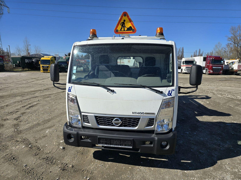 Nissan Cabstar NT 400 Oil & Steel Snake 2010H - 20m - 2 pieces - Camião, Camião grua: foto 3 Nissan Cabstar NT 400 Oil & Steel Snake 2010H - 20m - 2 pieces - Camião, Camião grua: foto 3
