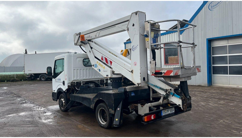 Nissan Palfinger P200A-NC 17m - Camião, Camião grua: foto 4 Nissan Palfinger P200A-NC 17m - Camião, Camião grua: foto 4