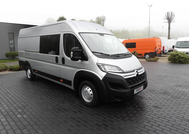 Citroën JUMPER FURGON BRYGADÓWKA 7 MIEJSC TEMPOMAT LEDY KLIMATYZACJA - Minibus, Furgão de passageiros: foto 4 Citroën JUMPER FURGON BRYGADÓWKA 7 MIEJSC TEMPOMAT LEDY KLIMATYZACJA - Minibus, Furgão de passageiros: foto 4