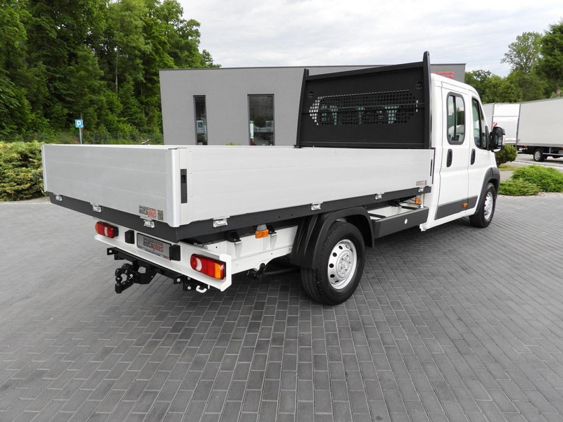 Citroën JUMPER SKRZYNIA PODWÓJNA KABINA DOKA 7 MIEJSC TEMPOMAT KLIMATYZ - Carrinha de caixa aberta, Carrinha cabine dupla: foto 3 Citroën JUMPER SKRZYNIA PODWÓJNA KABINA DOKA 7 MIEJSC TEMPOMAT KLIMATYZ - Carrinha de caixa aberta, Carrinha cabine dupla: foto 3