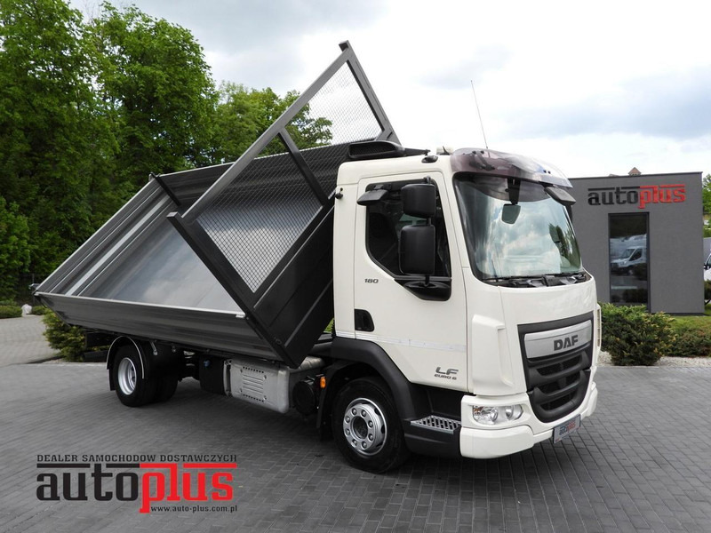 DAF LF 180 WYWROTKA TRÓJSTRONNA TEMPOMAT LEDY AUTOMAT BLIŹNIACZE KO - Camião basculante: foto 1 DAF LF 180 WYWROTKA TRÓJSTRONNA TEMPOMAT LEDY AUTOMAT BLIŹNIACZE KO - Camião basculante: foto 1