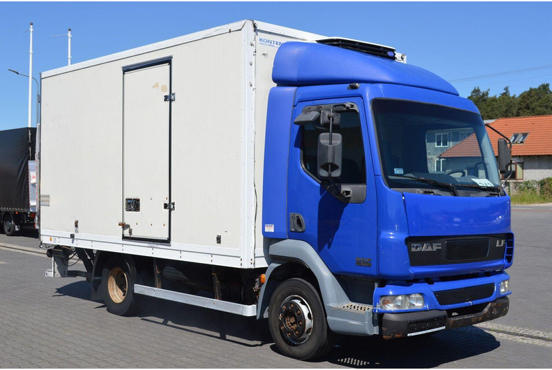 DAF LF 45.170 10.170 - Camião frigorífico: foto 5 DAF LF 45.170 10.170 - Camião frigorífico: foto 5