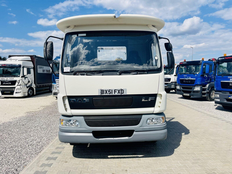 DAF LF 55 180 RHD Flatbed ATLAS AK 60.1 A2 Crane - Camião de caixa aberta/ Plataforma, Camião grua: foto 3 DAF LF 55 180 RHD Flatbed ATLAS AK 60.1 A2 Crane - Camião de caixa aberta/ Plataforma, Camião grua: foto 3