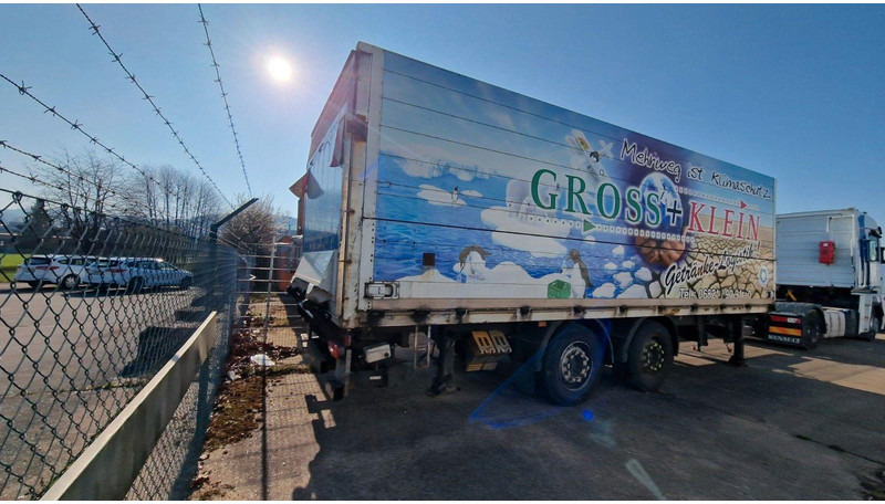 Dinkel DTAKWLW 18000 - Semi-reboque furgão: foto 4 Dinkel DTAKWLW 18000 - Semi-reboque furgão: foto 4