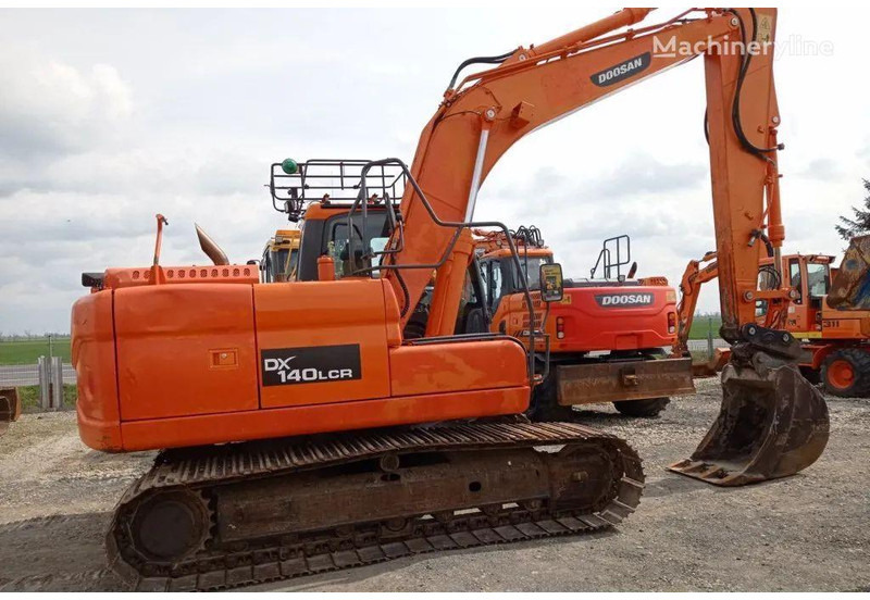 Doosan DX 140 LC-3 Crawler excavator - Escavadora de rastos: foto 1 Doosan DX 140 LC-3 Crawler excavator - Escavadora de rastos: foto 1