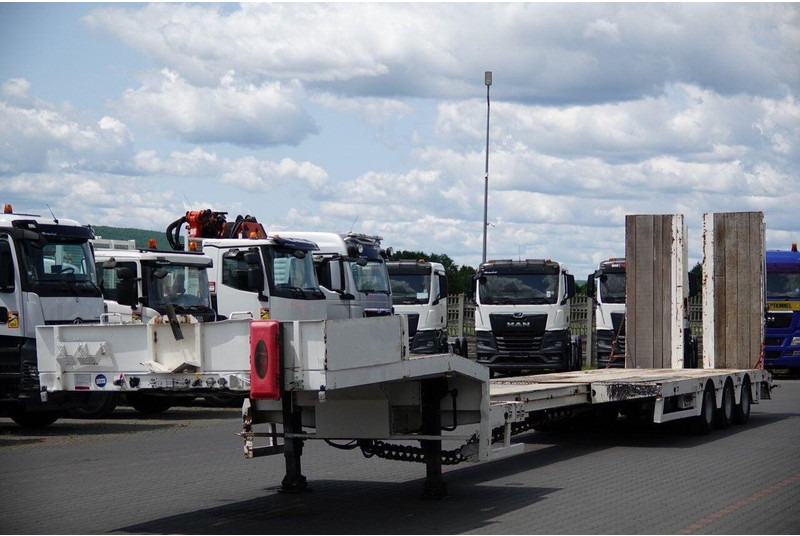 Faymonville NISKOPODWOZIE / STN-3A / ROZCIĄGANA / LAWETA / 19 M / NAJAZDY HY - Semi-reboque baixa: foto 4 Faymonville NISKOPODWOZIE / STN-3A / ROZCIĄGANA / LAWETA / 19 M / NAJAZDY HY - Semi-reboque baixa: foto 4