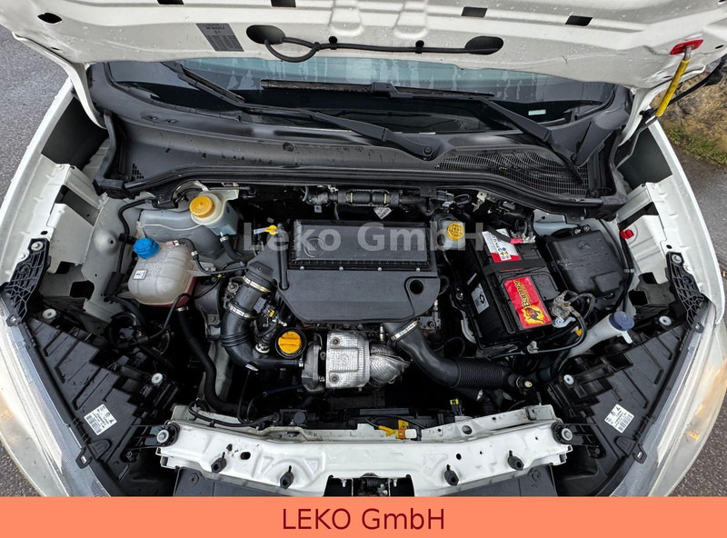 Furgão compacto Fiat Doblò 1,3: foto 12