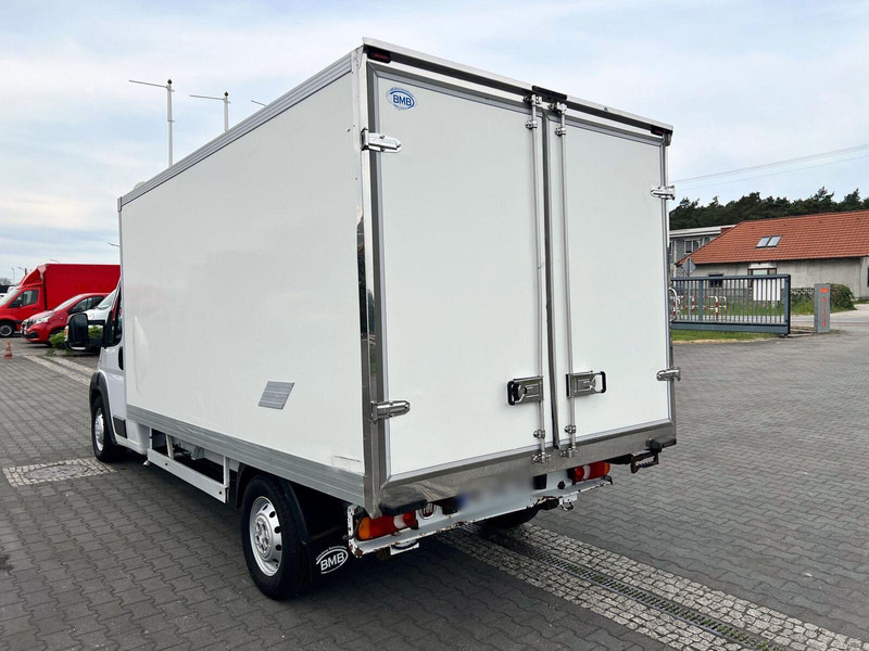 Fiat Ducato Kontener 3x Drzwi, Chłodnia/Mroźnia + 230V Zarejestrowany - Carrinha frigorífica: foto 3 Fiat Ducato Kontener 3x Drzwi, Chłodnia/Mroźnia + 230V Zarejestrowany - Carrinha frigorífica: foto 3