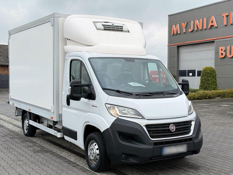 Fiat Ducato Kontener 8ep Chłodnia/Izoterma + 230 V Salon PL SUPER - Carrinha frigorífica: foto 5 Fiat Ducato Kontener 8ep Chłodnia/Izoterma + 230 V Salon PL SUPER - Carrinha frigorífica: foto 5