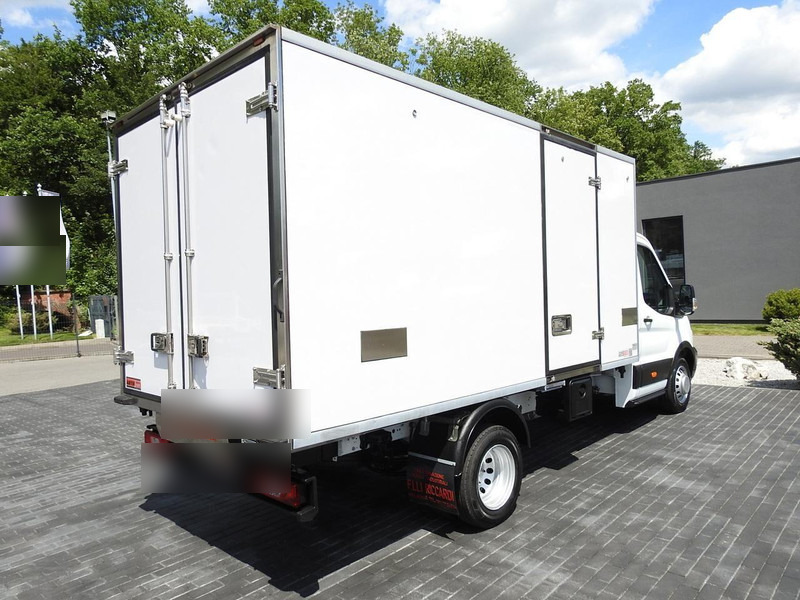 Ford TRANSIT CHŁODNIA KONTENER 0*C ZASILANIE 230V TEMPOMAT KLIMATYZAC - Carrinha frigorífica: foto 3 Ford TRANSIT CHŁODNIA KONTENER 0*C ZASILANIE 230V TEMPOMAT KLIMATYZAC - Carrinha frigorífica: foto 3
