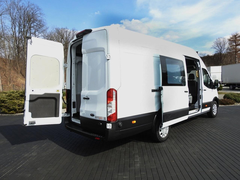 Ford TRANSIT FURGON BRYGADÓWKA 6 MIEJSC TEMPOMAT LEDY KLIMATYZACJA - Minibus, Furgão de passageiros: foto 3 Ford TRANSIT FURGON BRYGADÓWKA 6 MIEJSC TEMPOMAT LEDY KLIMATYZACJA - Minibus, Furgão de passageiros: foto 3