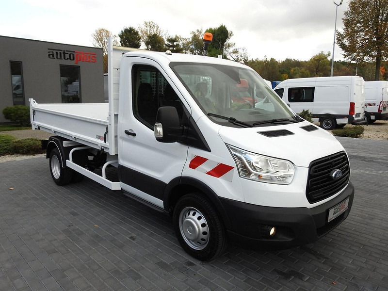 Ford TRANSIT WYWROTKA TEMPOMAT KLIMATYZACJA LEDY BLIŹNIACZE KOŁA 170 - Carrinha basculante: foto 4 Ford TRANSIT WYWROTKA TEMPOMAT KLIMATYZACJA LEDY BLIŹNIACZE KOŁA 170 - Carrinha basculante: foto 4