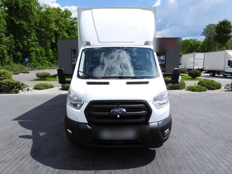 Ford Transit KONTENER WINDA 8 PALET TEMPOMAT LEDY KLIMATYZACJA 130K - Carrinha de contentor: foto 5 Ford Transit KONTENER WINDA 8 PALET TEMPOMAT LEDY KLIMATYZACJA 130K - Carrinha de contentor: foto 5