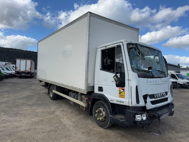 Iveco 100 E 18 nur für Teile - Camião furgão: foto 1 Iveco 100 E 18 nur für Teile - Camião furgão: foto 1